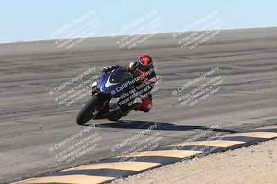 media/Oct-13-2025-Moto Forza (Mon) [[a66d839500]]/3-B Group/Session 2 (Bowl)/